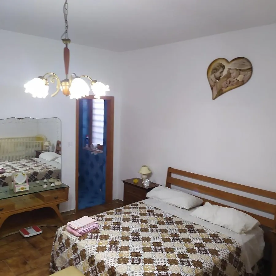 Dea Holiday House And Events Guest house