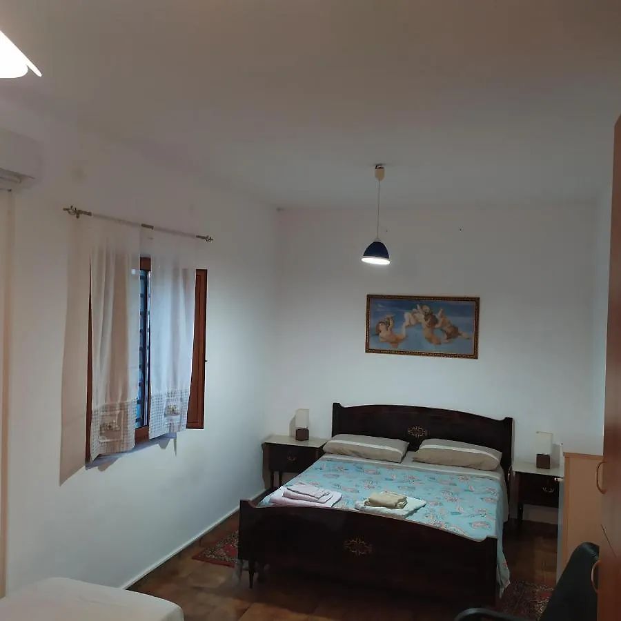 Dea Holiday House And Events 0*, Giovinazzo